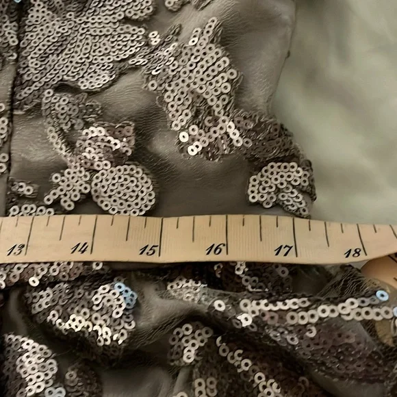 Vera Wang sequin silver cocktail dress size 14 - Picture 15 of 15